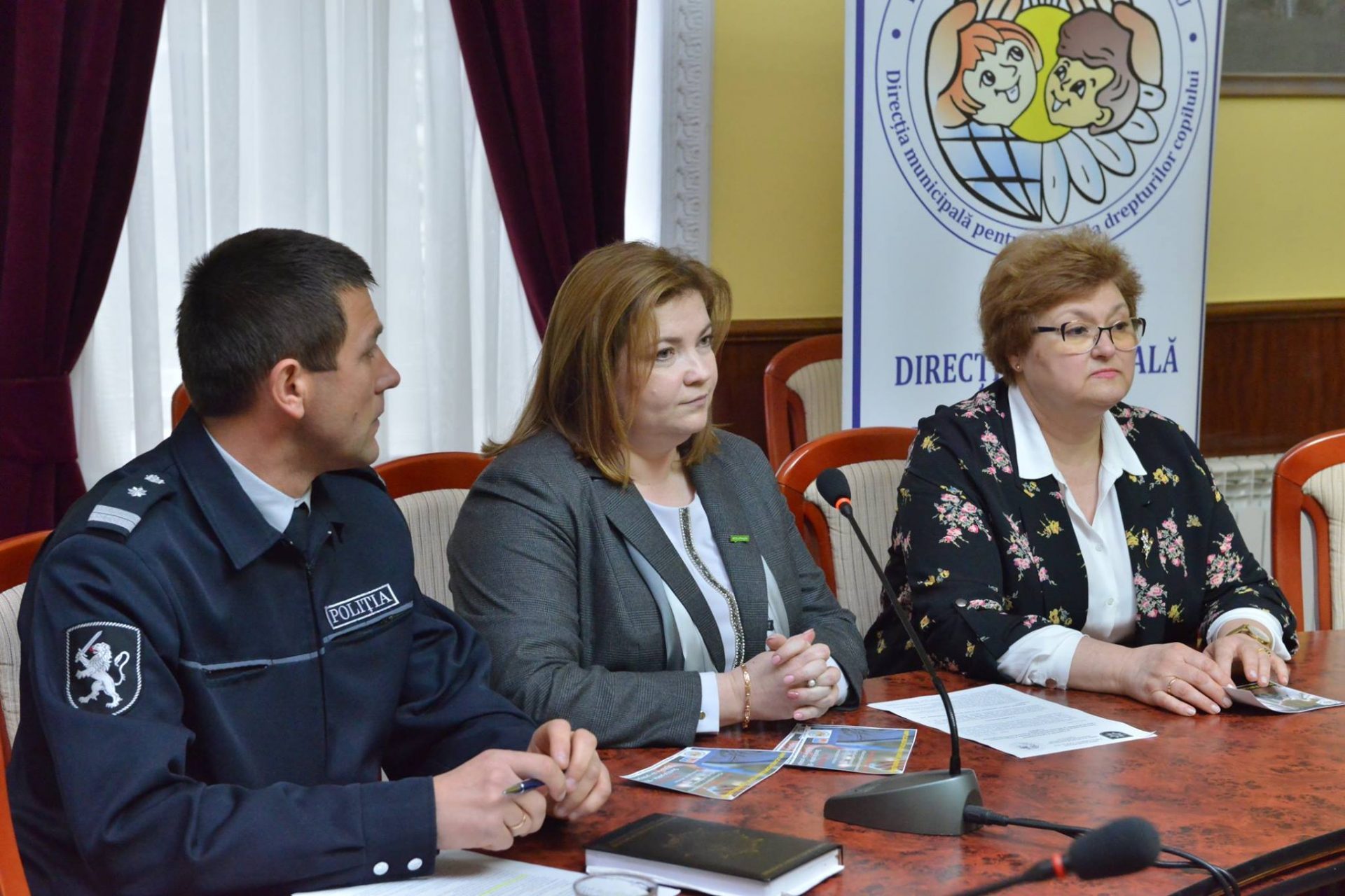Ombudsmanul Copilului, Maia Bănărescu, s-a alăturat Campaniei de prevenire şi combatere a fenomenului cerşetoriei ,,Nu le mai da bani! Ajutaţi-ne să-i protejăm!”