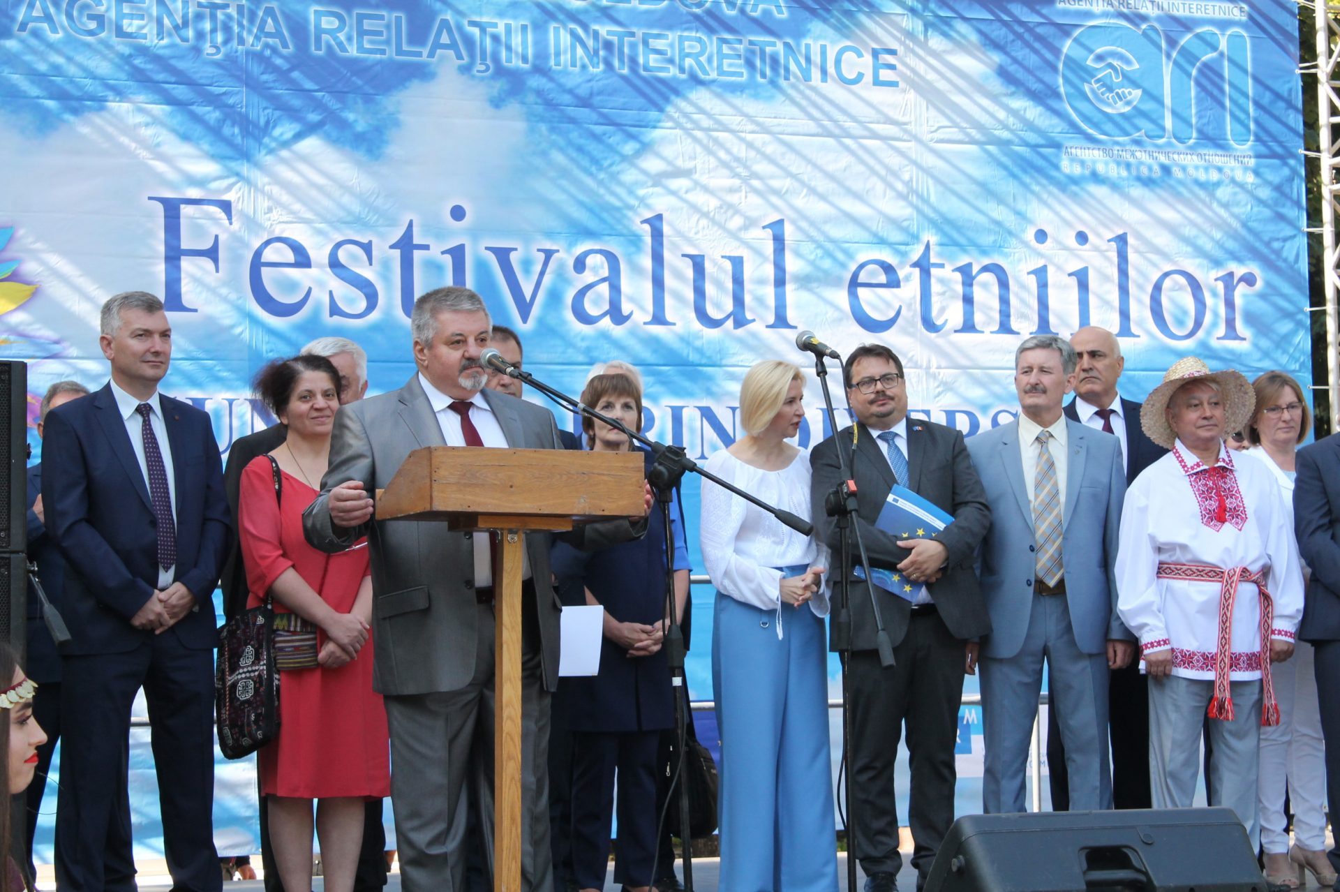 Avocatul Poporului Mihail Cotorobai la Festivalul Etniilor