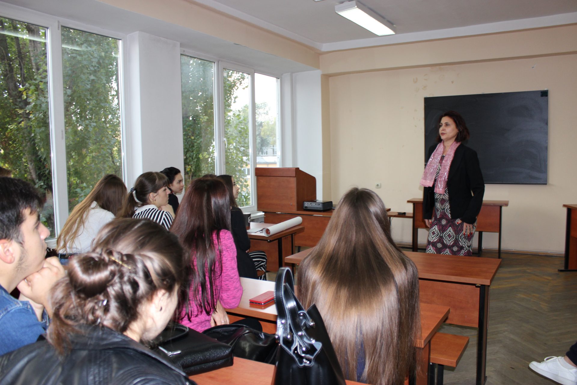 Activitate de informare în domeniul drepturilor omului la Facultatea Jurnalism şi Ştiinţe ale Comunicării a Universității de Stat din Moldova.