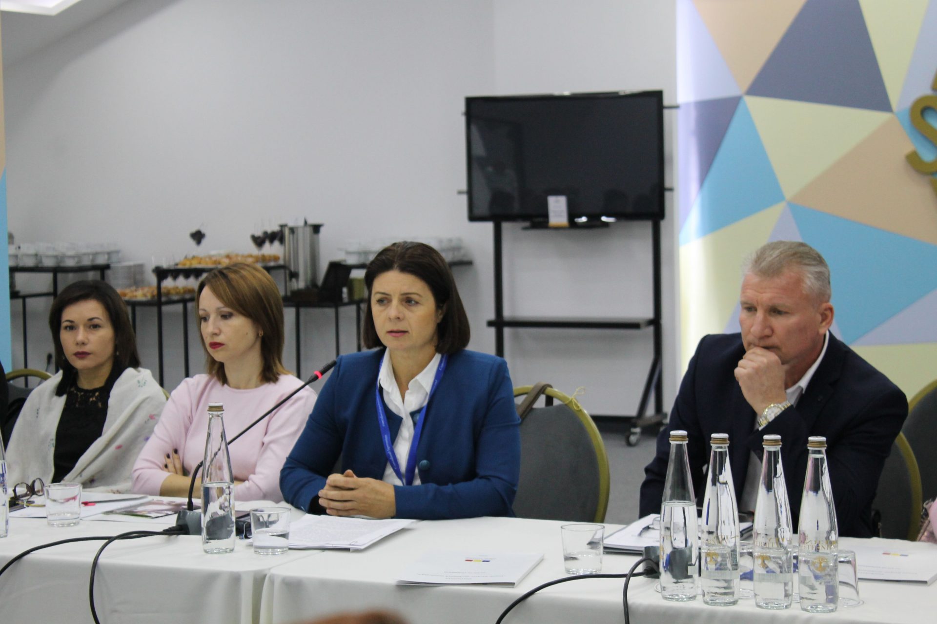 Problema copiilor străzii rămâne a fi nerezolvată, acesta a fost mesajul  Avocatului Poporului pentru drepturile copilului transmis în cadrul Conferinței ”Copiii străzii: Problema rezolvată”.