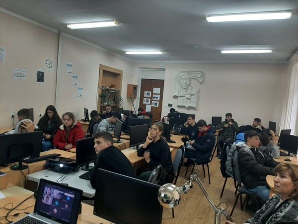 Elevii din Școala profesională nr.4 din Chișinău au discutat despre drepturile omului