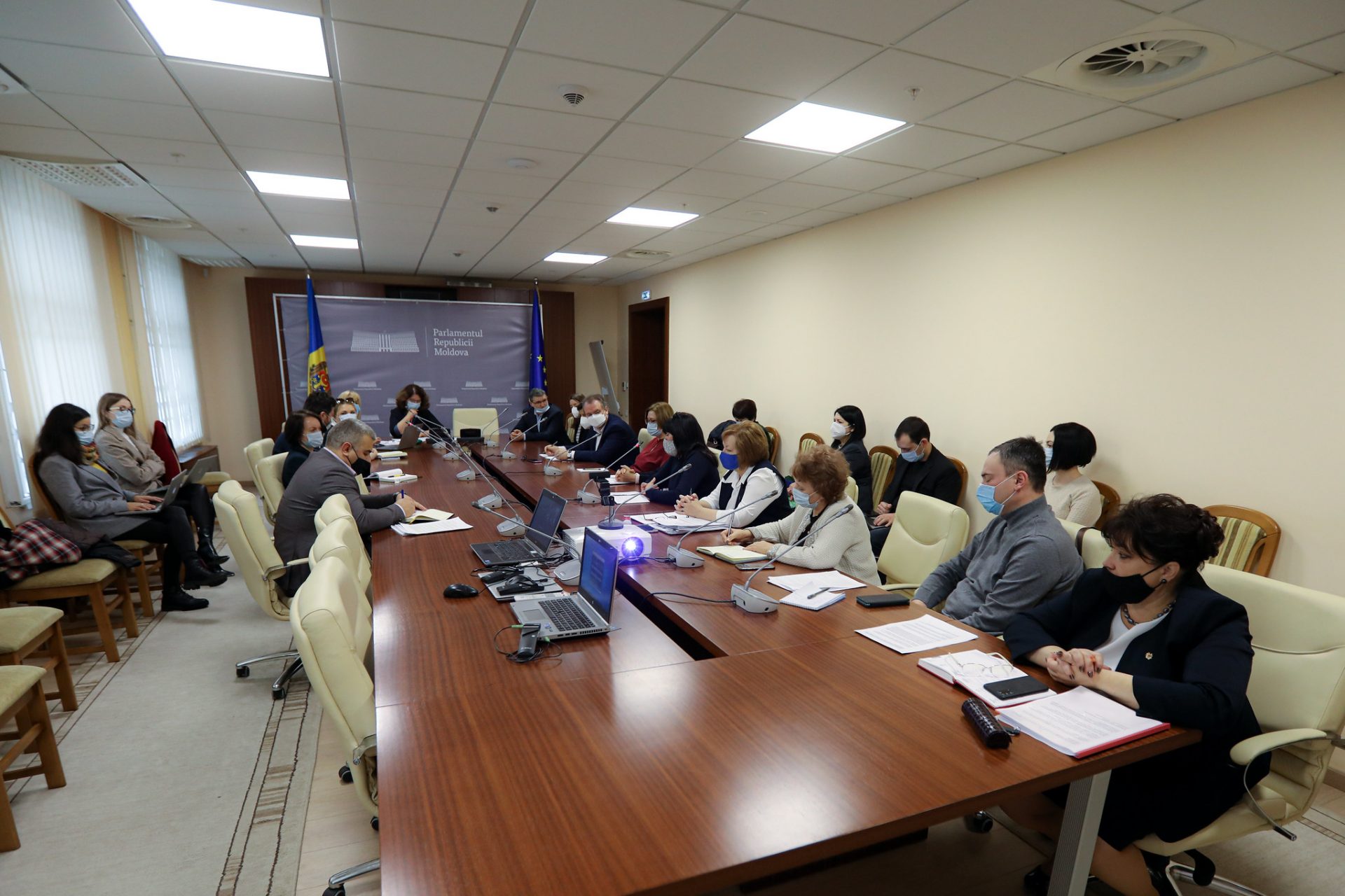 Ombudsmanul Copilului continuă să monitorizeze acțiunile întreprinse de stat pentru asigurarea respectării drepturilor copiilor cu tulburări din spectrul autist