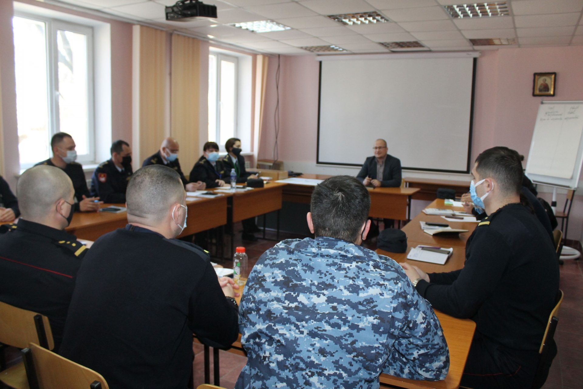 OFIȚERII PENTRU REINTEGRARE DIN SISTEMUL PENITENCIAR INSTRUIȚI ÎN DOMENIUL PREVENIRII TORTURII