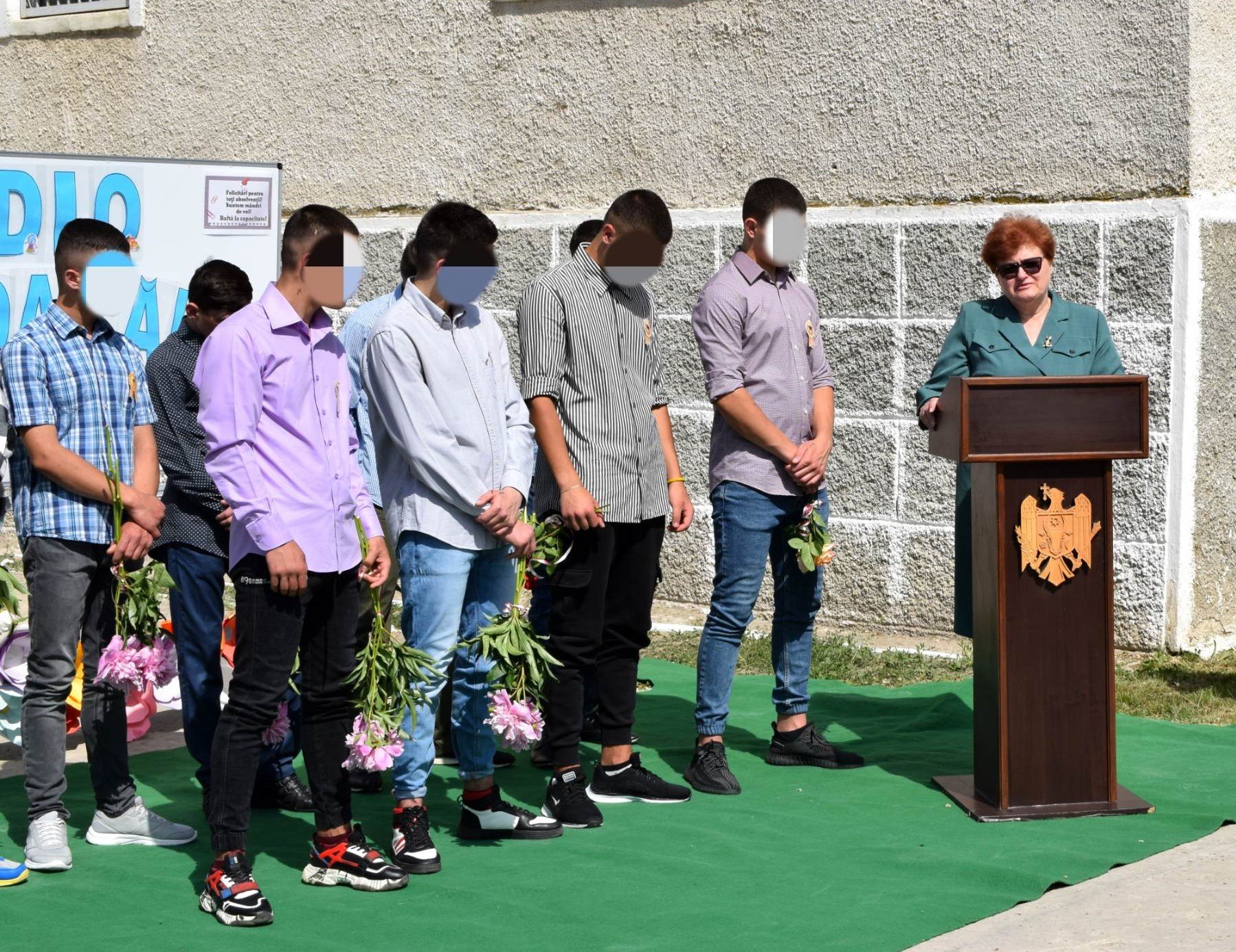 Avocatul Poporului pentru drepturile copilului a participat  la ,,ultimul sunet” organizat în cadrul Penitenciarului nr. 10 Goian