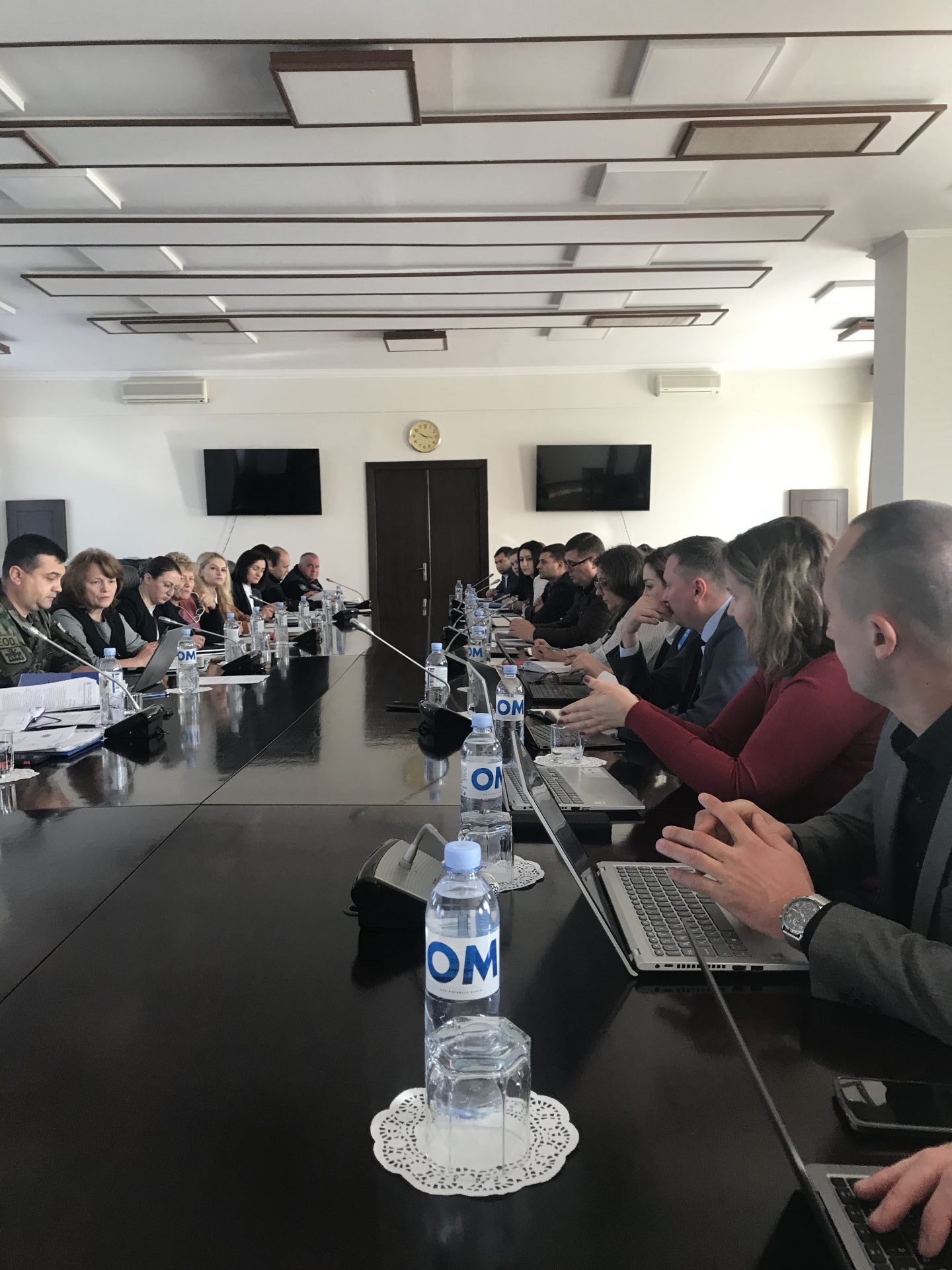 Recomandările Avocatului Poporului și Consiliului Consultativ privind respectarea drepturilor refugiaților puse în discuții la o ședință de lucru cu Autoritățile Publice Naționale