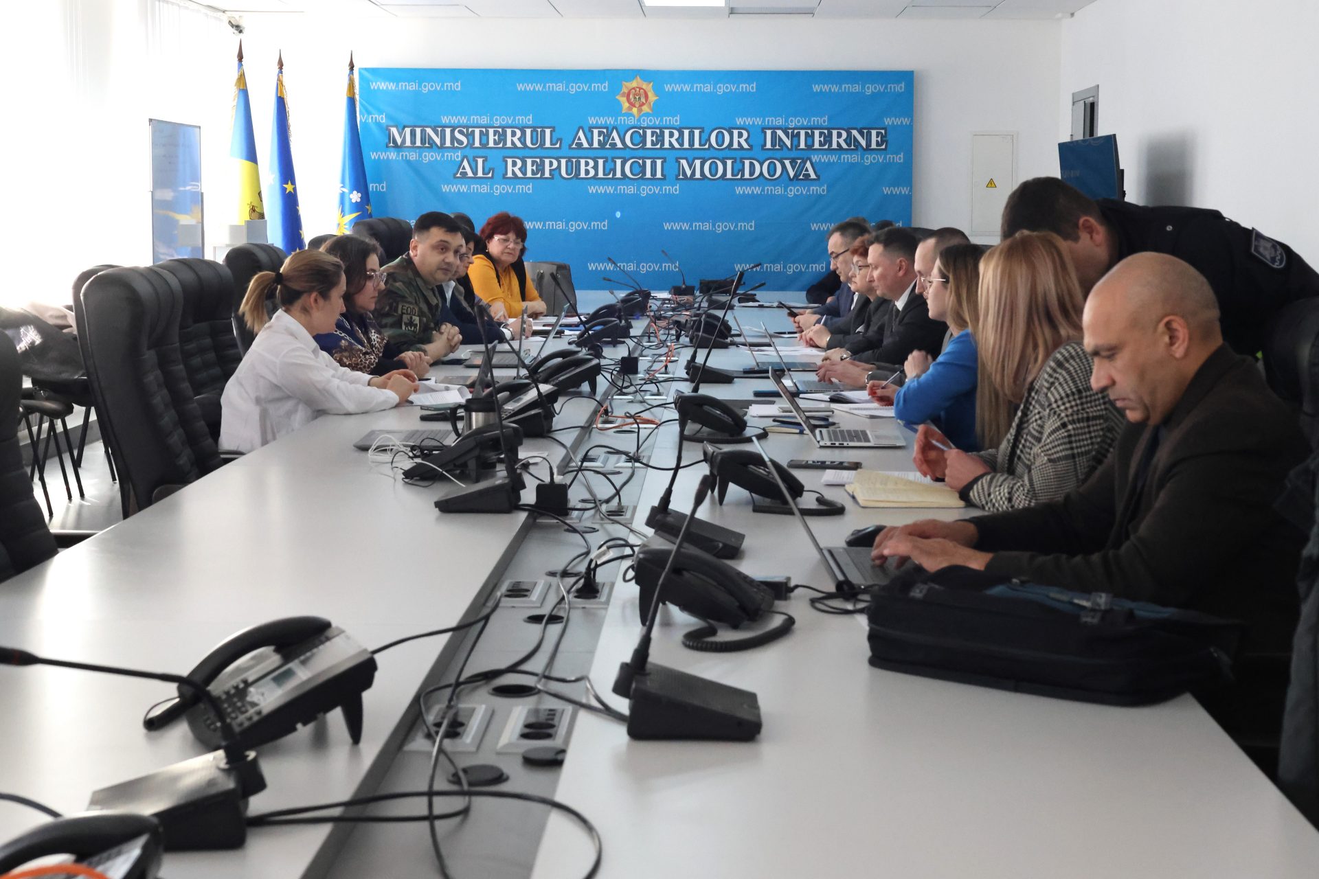 Nivelul de implementare al recomandărilor Avocatului Poporului privind respectarea drepturilor persoanelor refugiate au fost pus în discuție cu autoritățile naționale